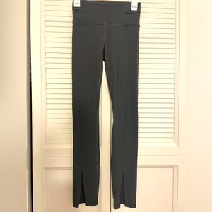 Athleta Aura Split Pant in Olive Green XS